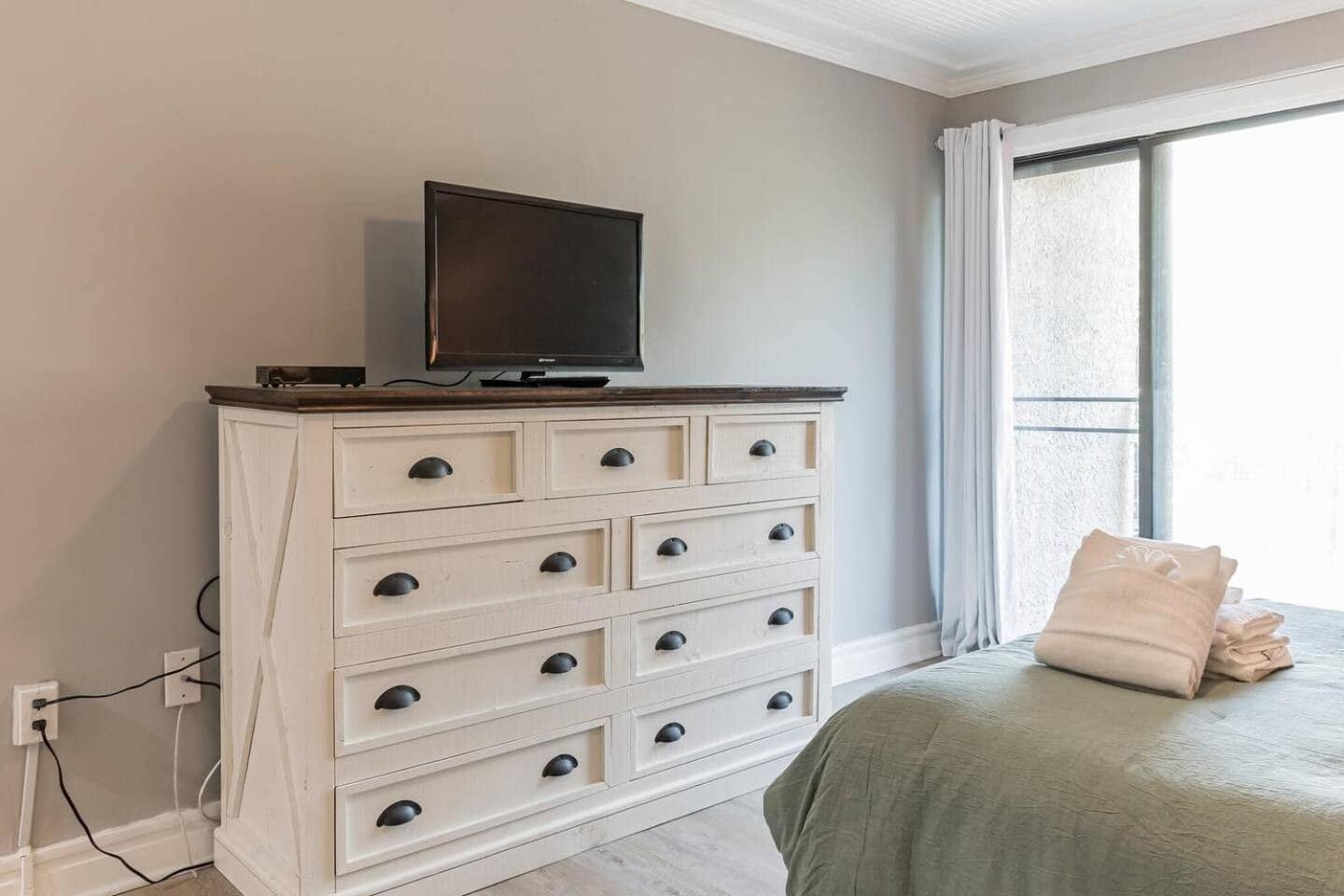 Forest Beach Condo Walk To Coligny, Pool, Tennis 힐튼 헤드 아일랜드 외부 사진
